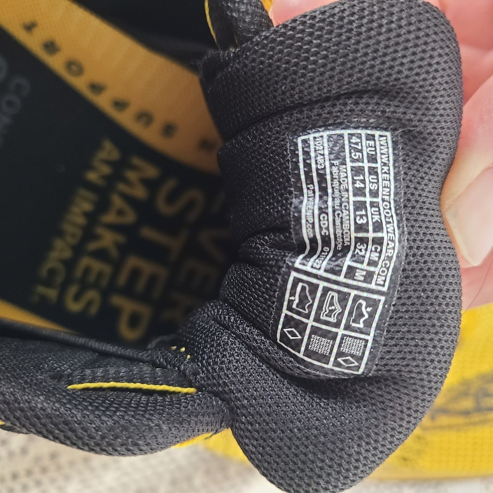 Keen WK400 Walking Sneakers Yellow Black 1027483 Size 14 Men's - Picture 6 of 11